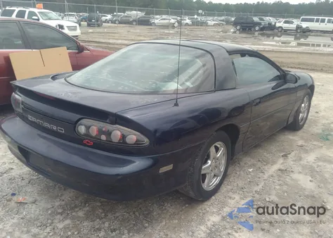 1998 Chevrolet Camaro Z28 z USA, uszkodzony, nr VIN 2G1FP22G6W2122325